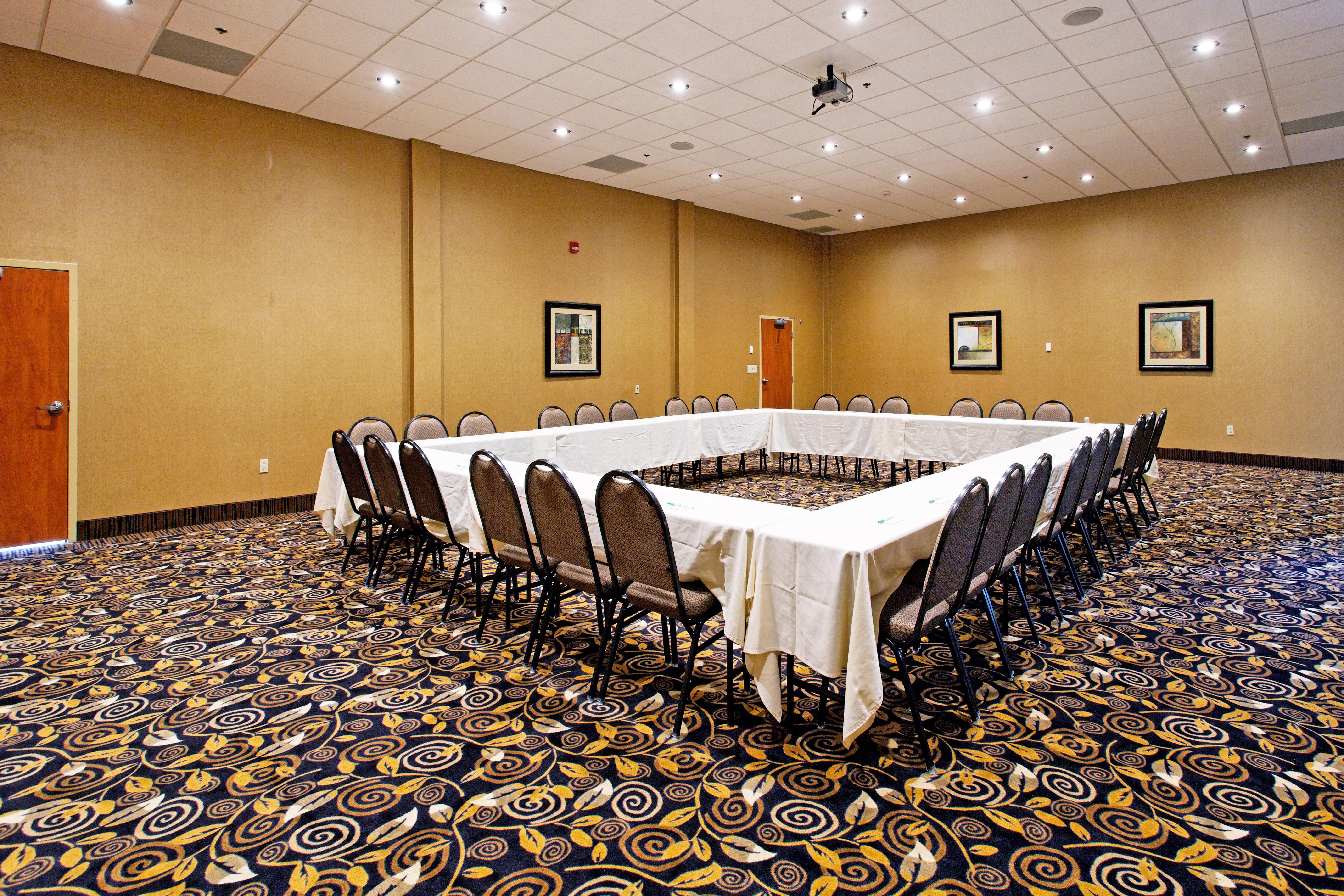Holiday Inn Hotels Batesville By Ihg Exterior foto